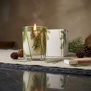 Bougie parfumée <span class=keywords><strong>en</strong></span> cire de soja dans un bocal <span class=keywords><strong>en</strong></span> <span class=keywords><strong>verre</strong></span> imprimé à la main avec des motifs de feuilles de <span class=keywords><strong>sapin</strong></span>, pour la décoration de la maison, décoration de Noël - Product Image 2