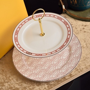 Support à gâteau en porcelaine fine en gros, vaisselle en porcelaine pour les mariages, cadeaux - Product Image 4