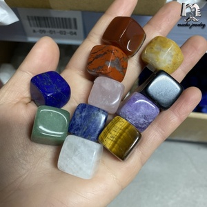 Vente flash : Ensemble de pierres naturelles de guérison en cristal poli de 16 mm, sans trou, pierres mélangées pour la méditation DIY, l'équilibre énergétique Wicca - Product Image 6