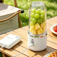Mini mixeur électrique portable USB-C rechargeable avec fonction coupure de sécurité pour smoothies et jus de fruits