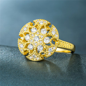 Anello con Design Floreale Traforato, Anello Classico da Donna - Product Image 3