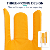 Nouveau best-seller Sockslider : Outil d'aide à la mise de chaussettes à trois doigts pour personnes âgées et femmes enceintes, en coton et plastique