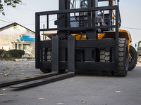 Chariot élévateur diesel de 6 tonnes, chariot à fourches contrepoidsé industriel CPCD60 pour entrepôt, chantier de construction