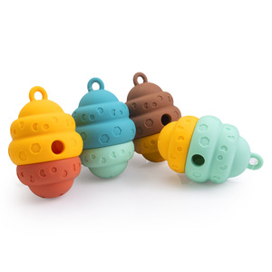 Nuevo Juguete Masticable Ecológico de Silicona con Forma de Panal para Perros, para Masticar y Limpiar los Dientes - Verde Menta/Amarillo/Marrón, Uso Interior/Exterior - Product Image 3