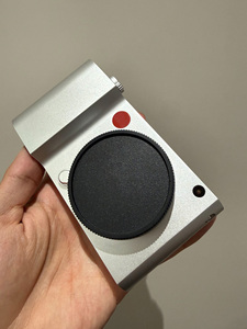 กล้อง Leica TL2 สภาพ 95% บอดี้เปล่า ถ่ายวิดีโอ 4K 30fps ความละเอียด 24.32MP เซ็นเซอร์ APS-C แบบมิเรอร์เลส - Product Image 1