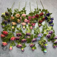 Rose artificielle vintage 3D à plusieurs têtes avec feuilles vertes pour Noël, la Saint-Valentin, les mariages, la décoration florale d'événements