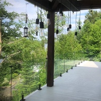 Spigots en acier inoxydable/aluminium entièrement personnalisés, résistants à la rouille, pour balustrades en verre, idéaux pour terrasses, balcons et escaliers de villas, sur mesure