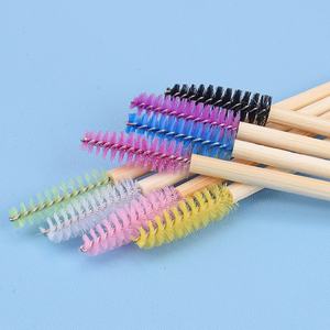 Boîte de fournitures pour extensions de cils en gros, brosse à cils écologique, brosse à cils jetable pour le nettoyage, brosse nettoyante pour cils - Product Image 2