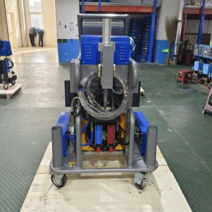 Máquina de Pulverización de Poliurea, Sistema de Material AB para Proyectos de Espuma - Product Image 6