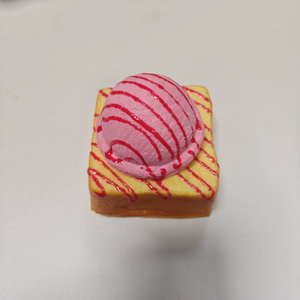 Juguete antiestrés de goma con forma de tostada de helado, juguete antiestrés de pan de helado, juguete antiestrés de mano pegajosa de rebote lento - Product Image 2