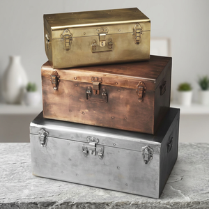 Juego de Baúles de Almacenamiento Metálicos Vintage para Decoración del Hogar, Caja Rectangular Apilable para Artículos Diversos con Cierres - Product Image 1