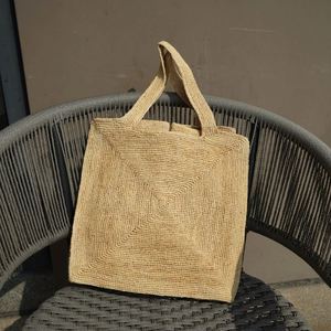 กระเป๋าโท้ทดีไซน์เรียบง่ายสำหรับผู้หญิงรุ่นใหม่ล่าสุด ความจุเยอะ เหมาะสำหรับวันหยุดพักผ่อนและไปเที่ยวทะเล - Product Image 5