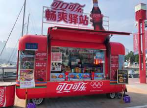 Camion-restaurant avec aménagement de <span class=keywords><strong>cuisine</strong></span> personnalisé et équipement complet pour boulangerie mobile ou café - Product Image 5