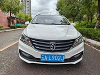 Berline 5 places à conduite à gauche, véhicule d'occasion Baojun 310 2017 1.5L Automatique Modèle Luxe, Expédition mondiale