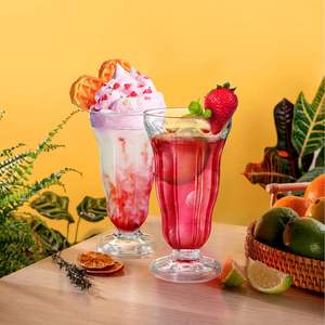 Tasses à crème glacée incassables en plastique Pina Colada Verres à <span class=keywords><strong>fontaine</strong></span> Boissons tropicales Verres à milkshake Verres à vin <span class=keywords><strong>vintage</strong></span> - Product Image 1