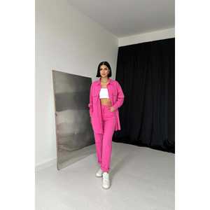 Conjunto casual de camisa Oxford fucsia para mujer y pantalones con botones a presión de manga larga - Product Image 3