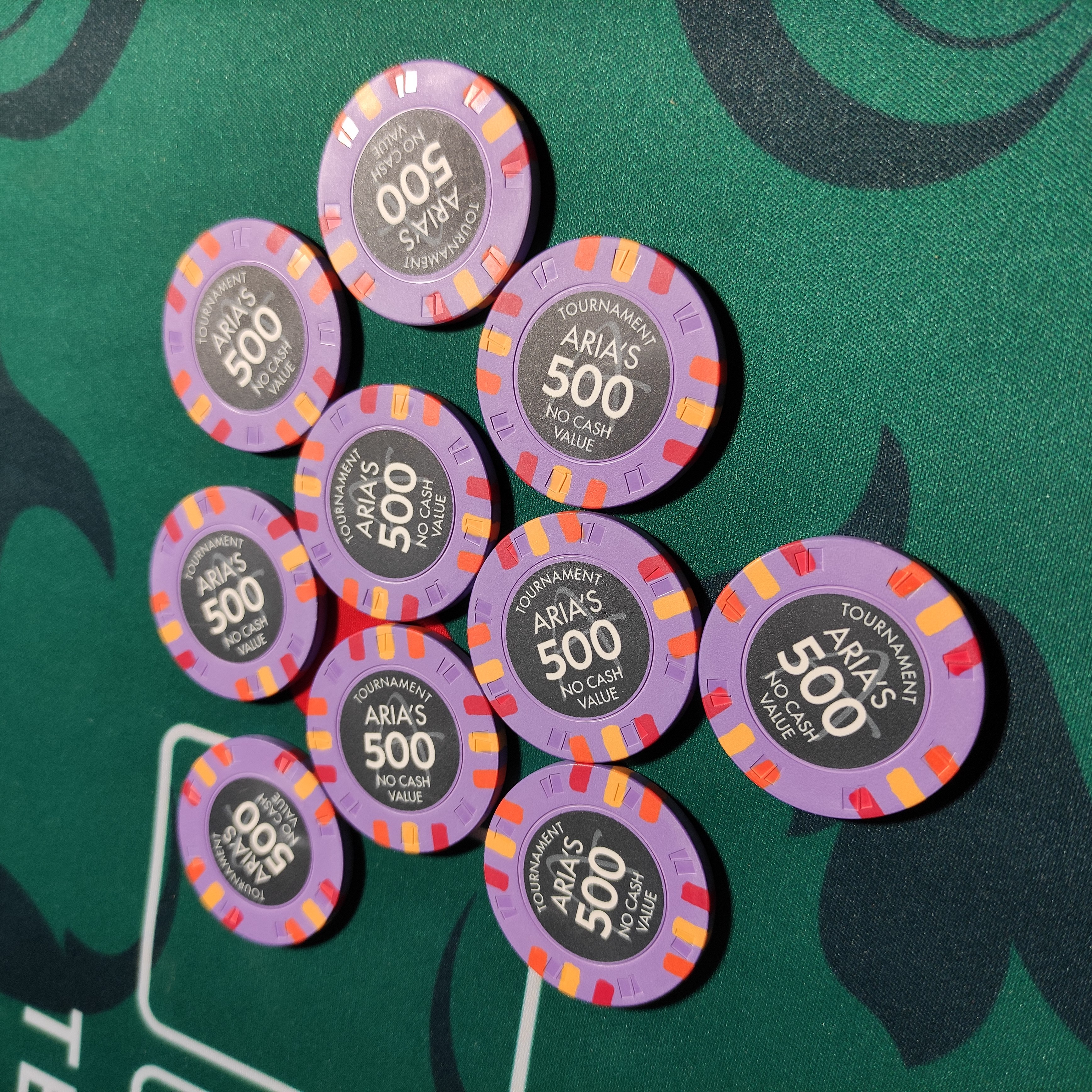 1 / 5 EPT セラミックポーカーチップ カジノチップ すぐ始めれるセット 1 / 5 EPT セラミックポーカーチップ カジノチップ すぐ始めれるセット