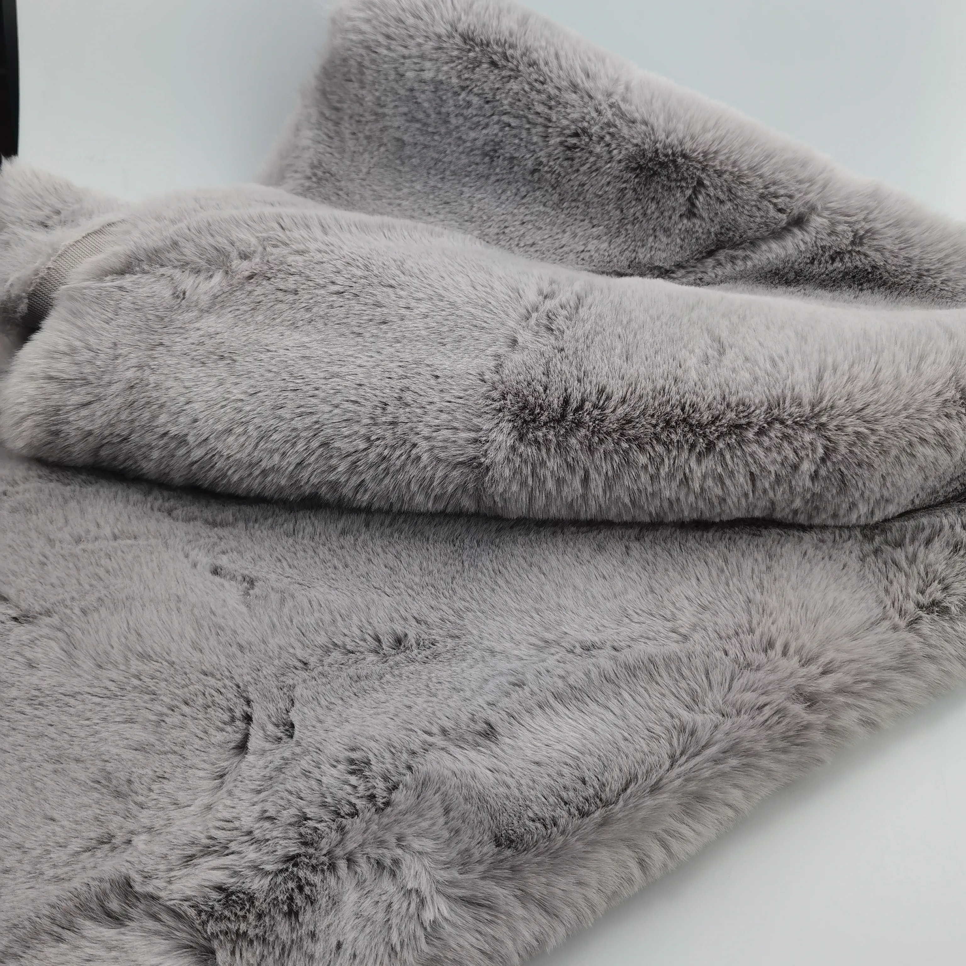 35Mm Dài Đống Polyester 2200G Dày Nhân Tạo Faux Mink Fur Bọc Vải