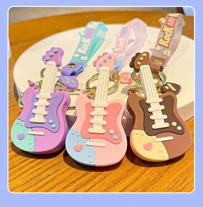 Llavero de guitarra al por mayor, bonito y moderno, llavero de instrumento musical, colgante de PVC para bolso, accesorios, regalos - Product Image 3
