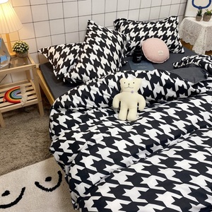 Bán buôn Nữ Hoàng Kích thước in vải nhà khách sạn tấm ga trải giường Duvet cover Set dây kéo tùy chỉnh Polyester giá rẻ giá nuốt gird - Product Image 2