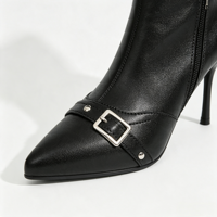 Bottes hautes marron pour femme personnalisables, à bout pointu, avec fermeture éclair intégrale, bride à boucle, talon aiguille et cloutées