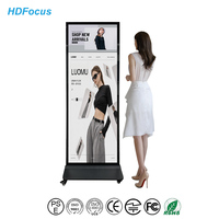 Kiosque sur pied sans bordure de 70 pouces, écran tactile infrarouge 4K Ultra HD, affichage numérique publicitaire, CMS Cloud