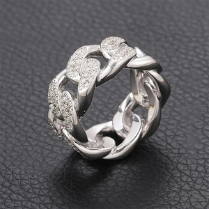 Anello Minimalista da Donna, Design Elegante a Cerchio, Gioiello con Zirconi alla Moda per Uso Quotidiano e Feste, Idea Regalo - Product Image 2