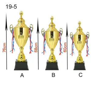 Trophy Cup Benutzer definierte Super Size Golf Awards Cup Günstige Design Trophy Artikel Hersteller Trofeo Dorato Metal Custom Awards