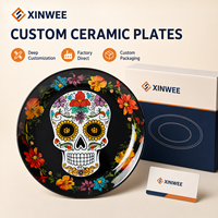 Plato de Cerámica con Diseño Floral de Calavera Mexicana