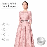 Robe longue rose en jacquard floral 3D à manches 3/4, ceinturée, coupe trapèze, élégante pour femme, idéale pour mariage, soirée, cérémonie, sur mesure OEM/ODM