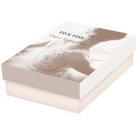 Boîtes cadeaux rigides en carton mat faites à la main de luxe avec logo personnalisé sur le couvercle et la base pour robes de mariée et sous-vêtements