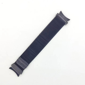 สายนาฬิกาข้อมือแบบตาข่ายโลหะสีโรสโกลด์ Milanese Magnetic สำหรับ Samsung Galaxy Watch 5 4 Pro Smartwatch - Product Image 2