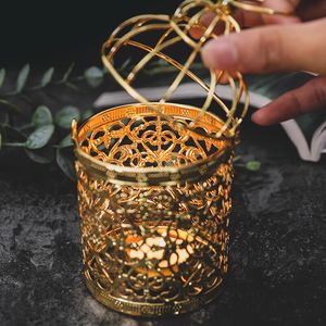 Ev dekorasyon Hollow tutucu Tealight şamdan asma fener kuş kafesi eski noel/peri düğün/parti dekorasyon - Product Image 2