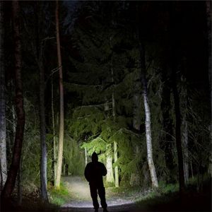 ไฟฉายเลเซอร์ความเข้มสูง Jiadi 1200mA แบตเตอรี่แบบชาร์จไฟได้ แสงสีขาว พกพาสะดวก ใช้กลางแจ้งได้ - Product Image 1