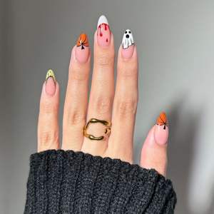 Vente en gros <span class=keywords><strong>pas</strong></span> <span class=keywords><strong>cher</strong></span> presse sur les <span class=keywords><strong>ongles</strong></span> haute qualité moyen cercueil dégradé brun <span class=keywords><strong>faux</strong></span> <span class=keywords><strong>ongles</strong></span> manucure acrylique bâton sur les <span class=keywords><strong>ongles</strong></span> <span class=keywords><strong>avec</strong></span> de la <span class=keywords><strong>colle</strong></span> - Product Image 5