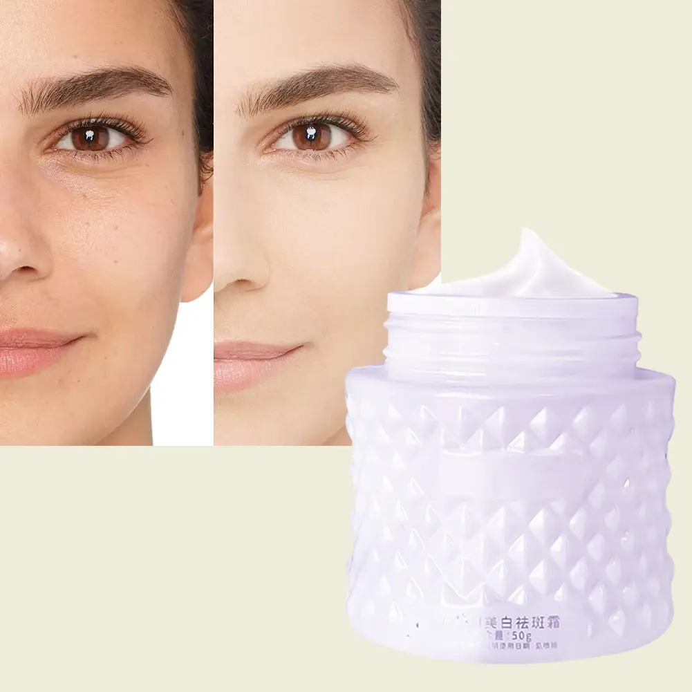 Crème pour le visage blanchissante et éclaircissante au nicotinamide OEM/ODM Lotions hydratantes pour lutter contre les taches brunes sur le visage