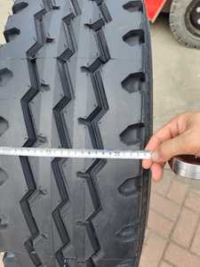 ยางรถบรรทุกขนาด 315/80R22.5 ยี่ห้อ LIONLIKE ลาย Zigzag แบบ Open Shoulder ลดการสะสมความร้อน - Product Image 3