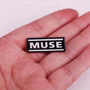 "<span class=keywords><strong>MUSE</strong></span>" Alphabet Musique Badge Broche Accessoire Bande Accessoire Collier Pin - Product Image 3