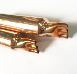 Acumulador de Cobre para Refrigeración SP, Entrada 1/4, Salida de Tres Orificios 1/8, Filtro, Modelo SP1/4*3, Conexión por Soldadura - Product Image 2