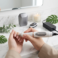 Perceuse à ongles sans fil sans balais 50000 tr/min avec pédale, lime à ongles électrique rechargeable, machine de manucure et pédicure