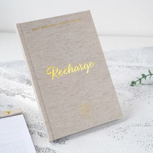 Conception de planificateur Journal de santé émotionnelle quotidienne Bloc-notes en lin en tissu personnalisé Livres pour enregistrement de la vie quotidienne - Product Image 1