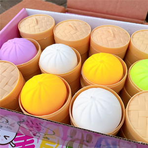 ของเล่นบีบคลายเครียดรูปซาลาเปาบาร์บีคิวขนาดใหญ่ กลิ่นนม หลากสี - Product Image 2
