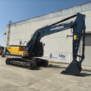 Prix bas – Excavatrice sur chenilles d'occasion HYUNDAI 220LC-9S, 225LC, 225C, 305LC, 150LC, 210-7/9 d'origine, en excellent état de fonctionnement, en stock - Product Image 2