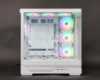 Boîtier de PC de jeu CPU Full View 270 Mid Tower avec port USB C intégré, construction en acier et panneau latéral en verre trempé