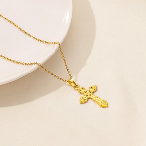 Collier en acier inoxydable 304 doré, motif épée, poignard croisé, sabre ailé, <span class=keywords><strong>médaille</strong></span> de combattant, <span class=keywords><strong>chaîne</strong></span> à maillons, style streetwear unisexe - Product Image 2