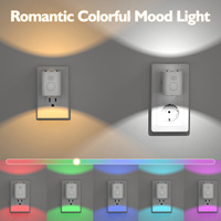 Lampe d'armoire moderne minimaliste en plastique avec détecteur de mouvement, rétroéclairage RGB, conception intelligente à détection de mouvement ; s'allume/s'éteint à la détection d'une personne