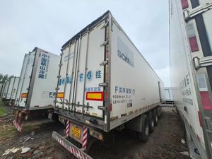 Camión Refrigerado CIMC Carrier 7300 Nuevo de 3 Ejes, Motor Diésel, Transmisión Manual, Refrigerador, <span class=keywords><strong>Furgonetas</strong></span> Refrigeradas - Product Image 2