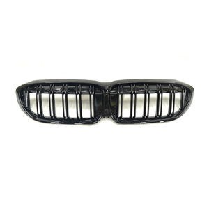 宝马G20 G21 330i M340i <span class=keywords><strong>M</strong></span>运动型轿车2019-2022带摄像头孔的光泽黑色双板条G20汽车肾格栅 - Product Image 1
