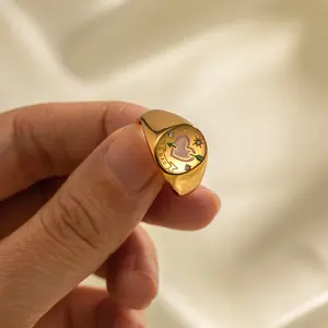 Stile europeo e americano in acciaio inox colorato smalto anello personalizzato placcato oro unico smalto anello per le ragazze