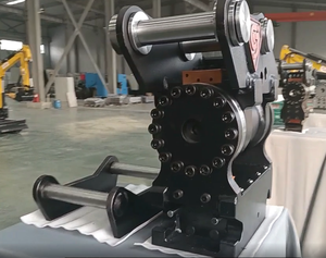 Attache rapide hydraulique inclinable GJEM pour excavatrice, type S40 GJTH1600 – Couple de 1600 Nm, rotation à 180 degrés - Product Image 2